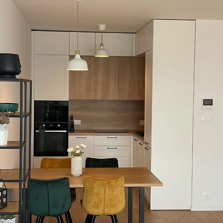 New Downtown Apartment Couple Minute From The Old Town Bratislava Extérieur photo